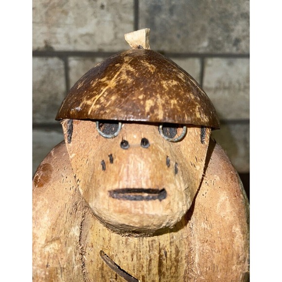Vintage Hawaii Souvenir Coconut Monkey Coin Bank Home Decor - Picture 2 of 6
